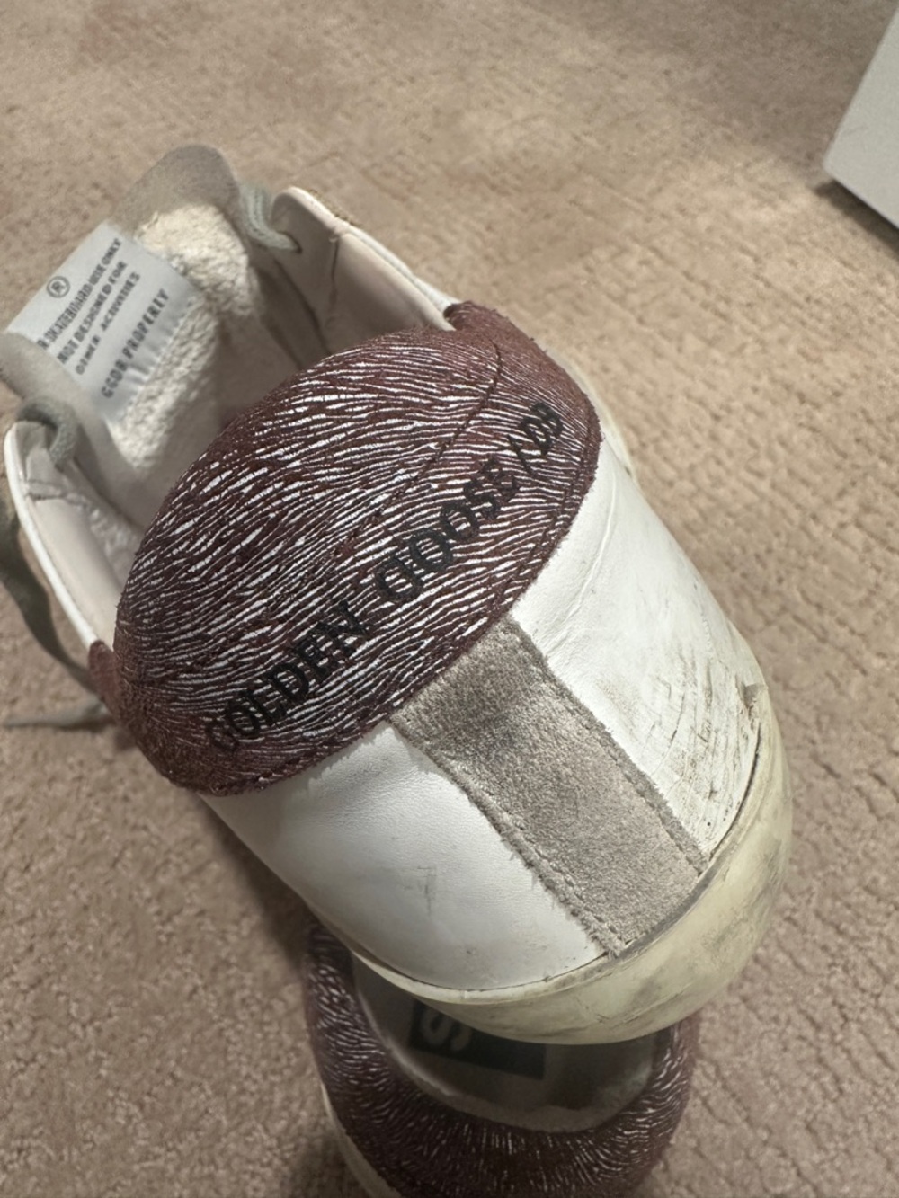 Golden Goose White & Gray Low-Top Leather Sneakers - Picture 4 of 6